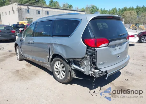 2018 Chrysler Pacifica Touring L Plus from USA, damaged, VIN 2C4RC1EGXJR101757